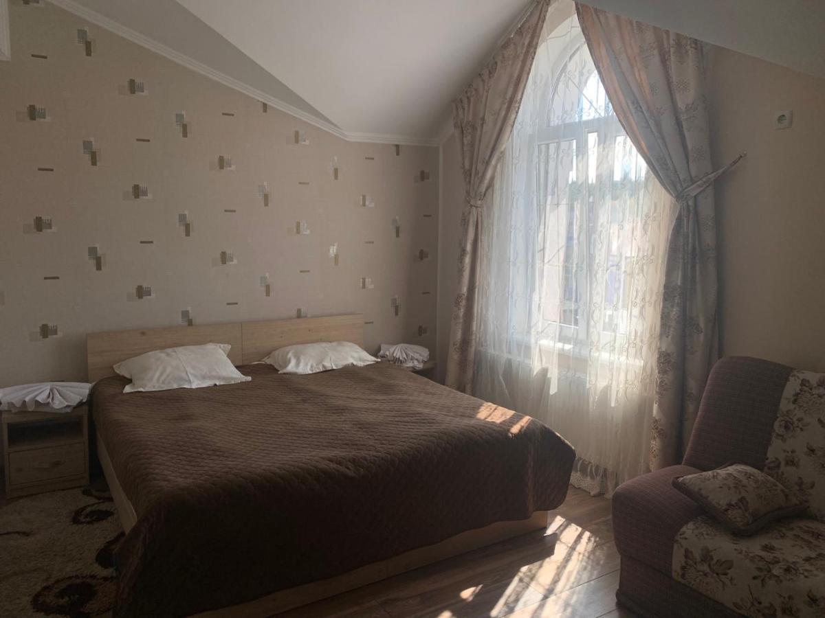 Richky Hotel Truskavets Bagian luar foto